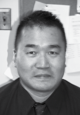 ChiangTom%20grayscale.jpg
